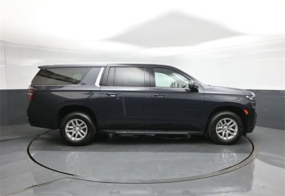 2022 Chevrolet Suburban LT