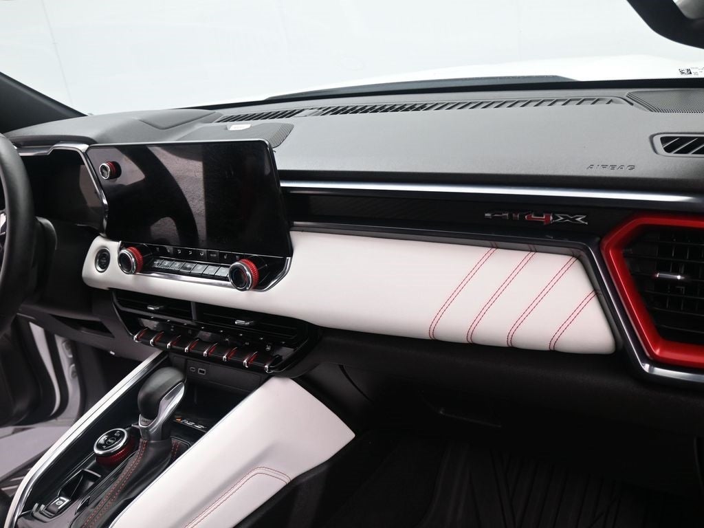 2024 GMC Canyon AT4X