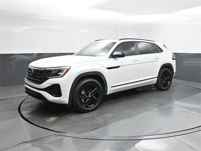 2025 Volkswagen Atlas Cross Sport 2.0T SEL R-Line Black