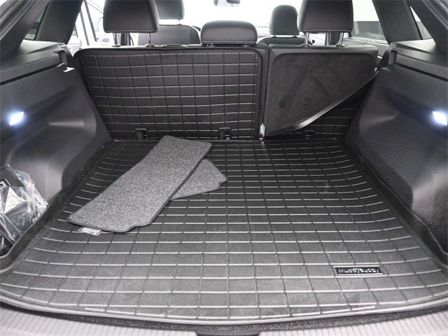 2025 Volkswagen Atlas Cross Sport 2.0T SEL R-Line Black