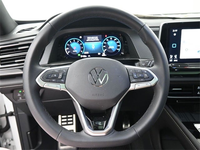 2025 Volkswagen Atlas Cross Sport 2.0T SEL R-Line Black