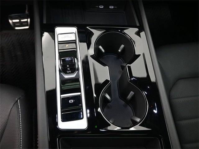 2025 Volkswagen Atlas Cross Sport 2.0T SEL R-Line Black