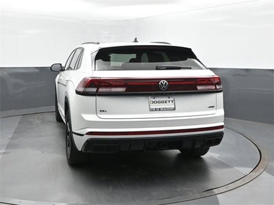 2025 Volkswagen Atlas Cross Sport 2.0T SEL R-Line Black