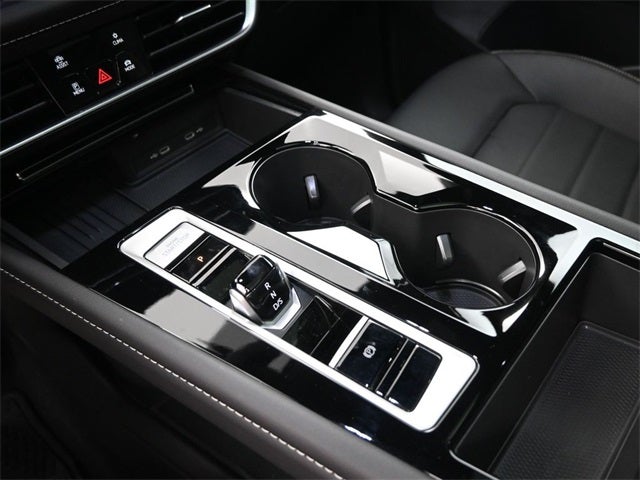 2025 Volkswagen Atlas Cross Sport 2.0T SEL R-Line Black