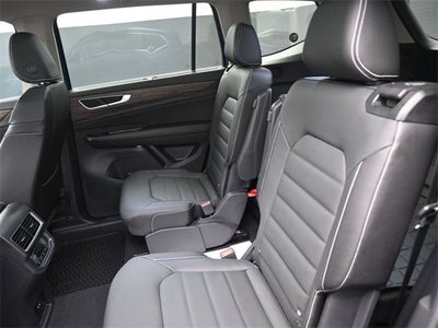 2025 Volkswagen Atlas 2.0T SEL