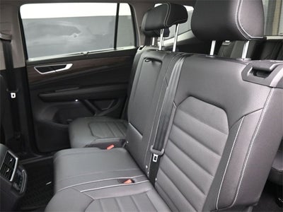2025 Volkswagen Atlas 2.0T SEL