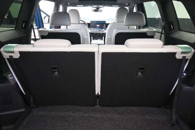 2027 Volkswagen Atlas SEL