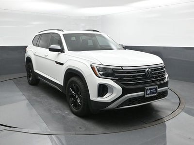 2025 Volkswagen Atlas 2.0T Peak Edition