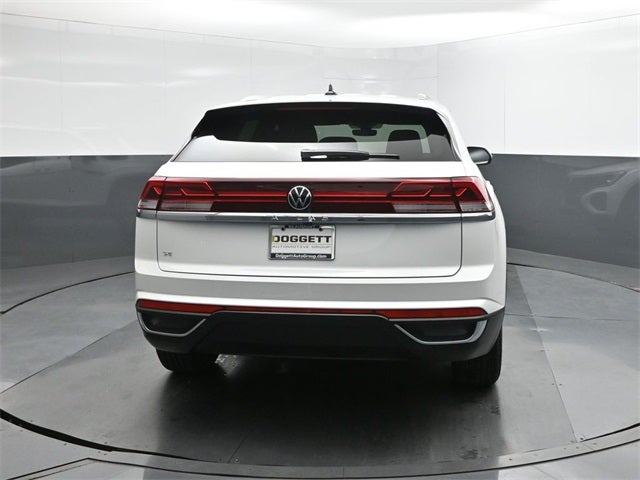 2026 Volkswagen Atlas Cross Sport 2.0T SE
