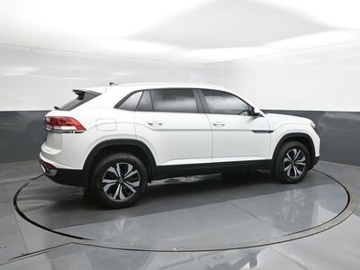 2026 Volkswagen Atlas Cross Sport 2.0T SE