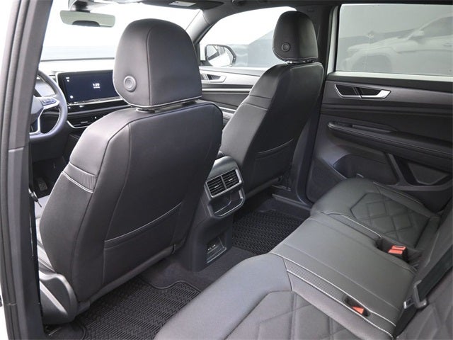 2026 Volkswagen Atlas Cross Sport 2.0T SE