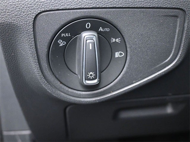 2023 Volkswagen Atlas 2.0T SE