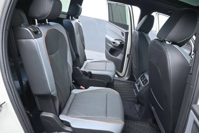 2027 Volkswagen Atlas SEL Premium R-Line