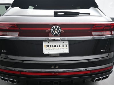 2026 Volkswagen Atlas Cross Sport 2.0T SEL Premium R-Line