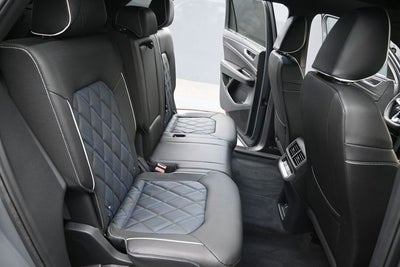 2026 Volkswagen Atlas Cross Sport SEL Premium R-Line