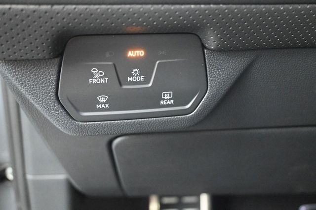 2026 Volkswagen Atlas Cross Sport SEL Premium R-Line