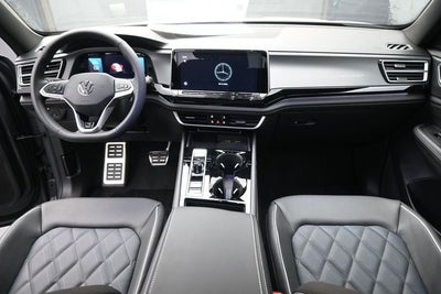 2026 Volkswagen Atlas Cross Sport SEL Premium R-Line