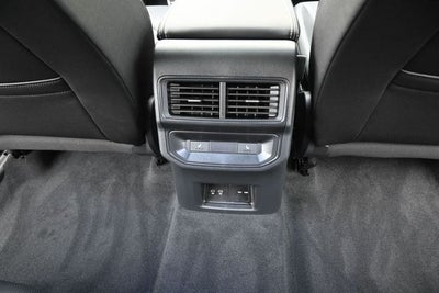 2026 Volkswagen Atlas Cross Sport SEL Premium R-Line