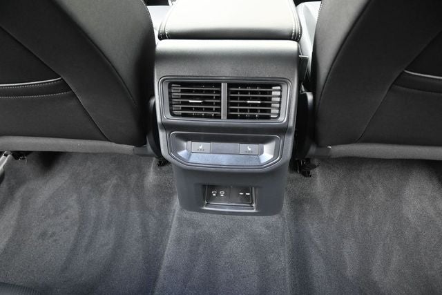 2026 Volkswagen Atlas Cross Sport SEL Premium R-Line