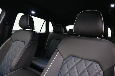 2026 Volkswagen Atlas Cross Sport SEL Premium R-Line