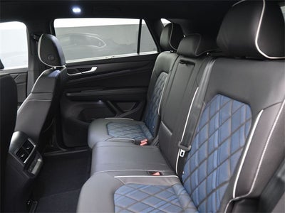 2026 Volkswagen Atlas Cross Sport 2.0T SEL Premium R-Line