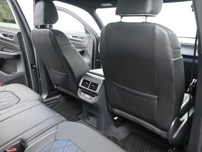 2024 Volkswagen Atlas Cross Sport 2.0T SEL Premium R-Line