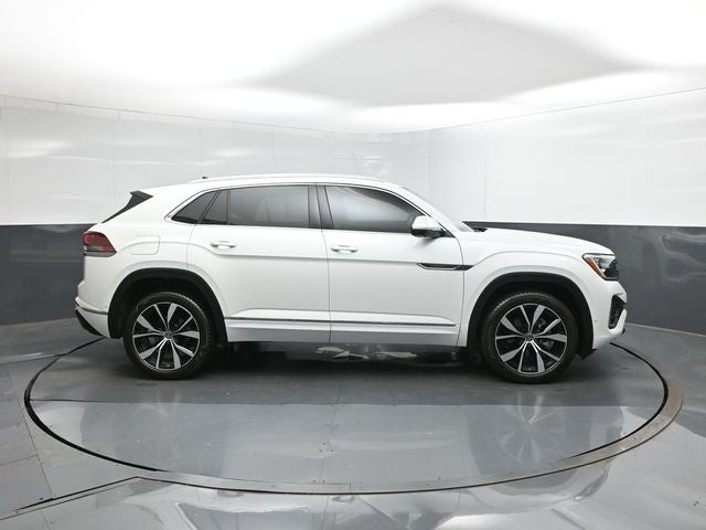 2025 Volkswagen Atlas Cross Sport 2.0T SEL Premium R-Line