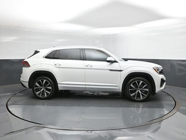 2025 Volkswagen Atlas Cross Sport 2.0T SEL Premium R-Line