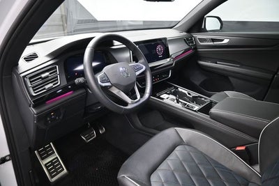 2025 Volkswagen Atlas Cross Sport 2.0T SEL Premium R-Line