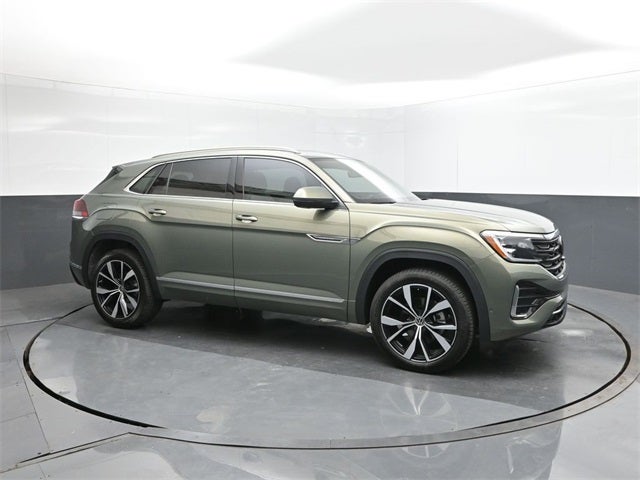 2025 Volkswagen Atlas Cross Sport 2.0T SEL Premium R-Line