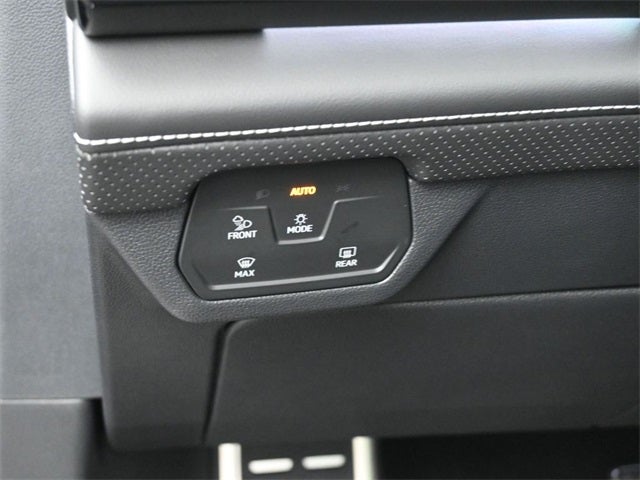 2025 Volkswagen Atlas Cross Sport 2.0T SEL Premium R-Line