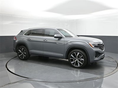 2025 Volkswagen Atlas Cross Sport 2.0T SEL Premium R-Line