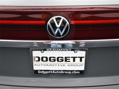 2025 Volkswagen Atlas Cross Sport 2.0T SEL Premium R-Line