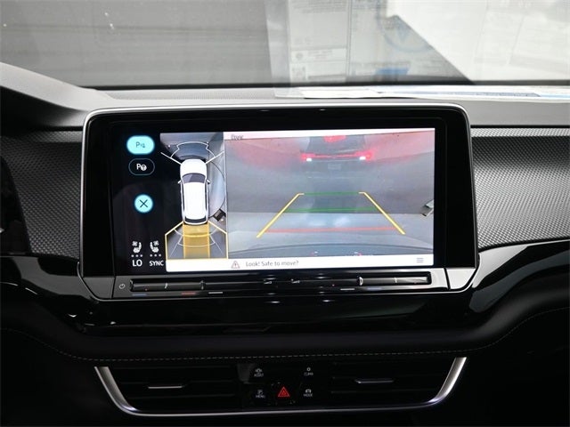 2025 Volkswagen Atlas Cross Sport 2.0T SEL Premium R-Line