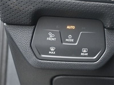 2025 Volkswagen Atlas Cross Sport 2.0T SEL Premium R-Line