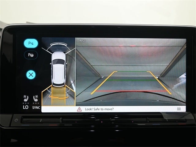 2025 Volkswagen Atlas Cross Sport 2.0T SEL Premium R-Line