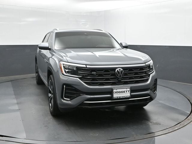 2025 Volkswagen Atlas Cross Sport 2.0T SEL Premium R-Line