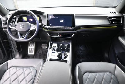 2025 Volkswagen Atlas Cross Sport 2.0T SEL Premium R-Line