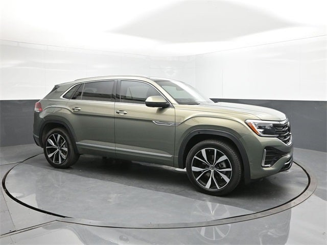 2025 Volkswagen Atlas Cross Sport 2.0T SEL Premium R-Line