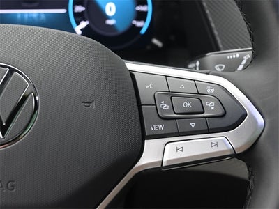 2025 Volkswagen Atlas Cross Sport 2.0T SEL Premium R-Line