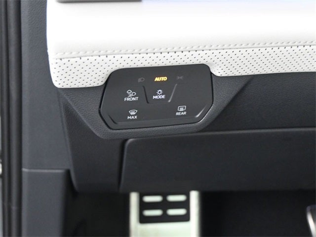 2025 Volkswagen Atlas Cross Sport 2.0T SEL Premium R-Line