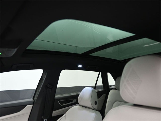 2025 Volkswagen Atlas Cross Sport 2.0T SEL Premium R-Line