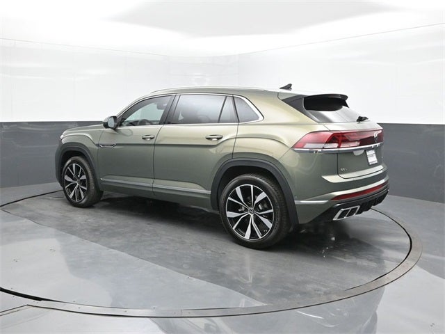 2025 Volkswagen Atlas Cross Sport 2.0T SEL Premium R-Line
