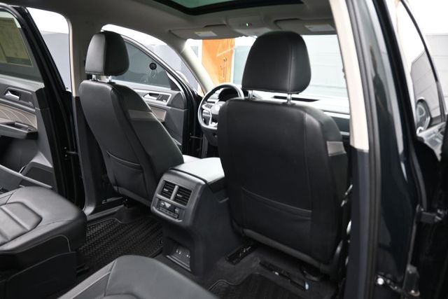 2022 Volkswagen Atlas 3.6L V6 SEL Premium R-Line
