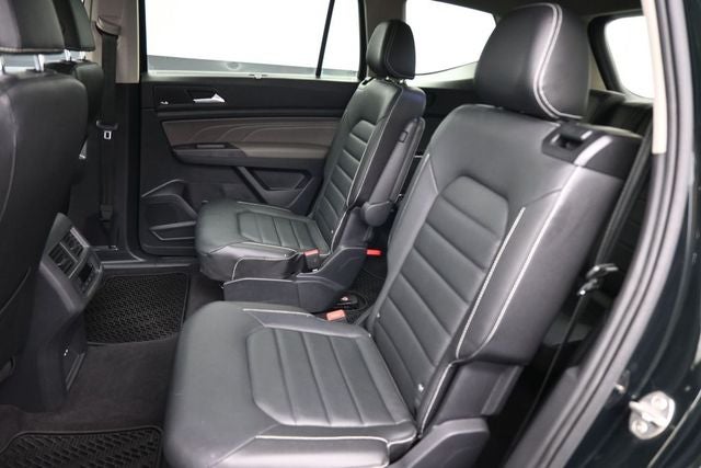 2022 Volkswagen Atlas 3.6L V6 SEL Premium R-Line