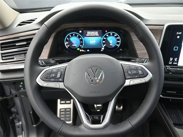 2025 Volkswagen Atlas 2.0T SEL Premium R-Line