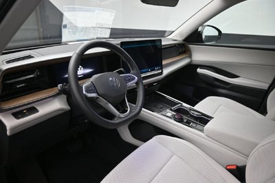 2027 Volkswagen Atlas SE w/Technology