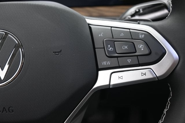 2027 Volkswagen Atlas SE w/Technology