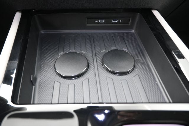 2027 Volkswagen Atlas SE w/Technology