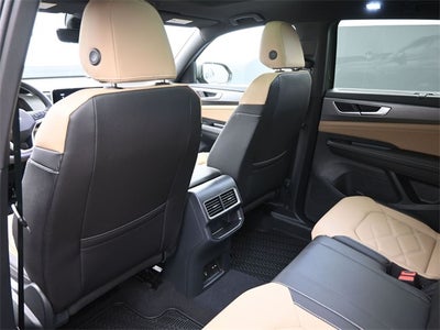 2026 Volkswagen Atlas Cross Sport 2.0T SE w/Technology